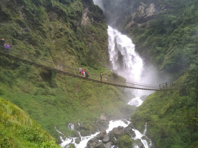 Pokali Waterfall