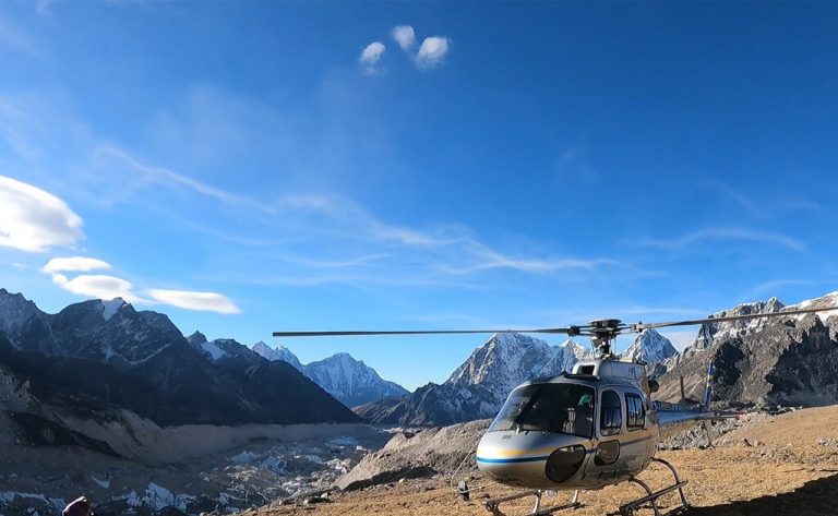 everest base camp helicopter tour 1 768x473