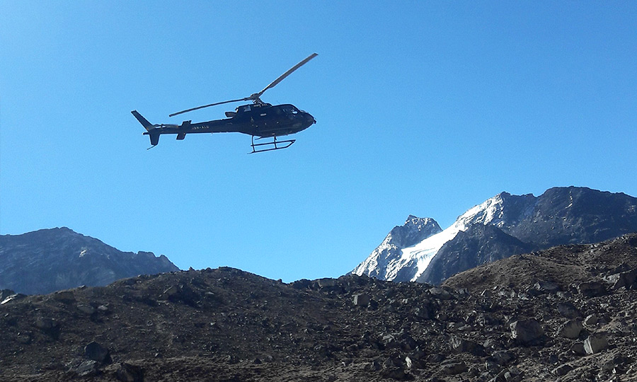 KANCHENJUNGA BASE CAMP Helicopter Return Trek